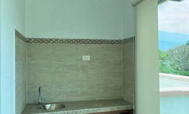 PANCE ARRIENDO AMPLIA CASA CONDOMINIO