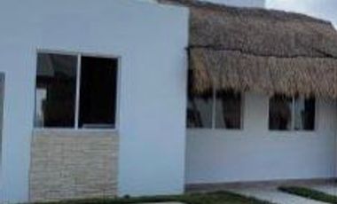 Casa en VENTA en residencial selva Escondida