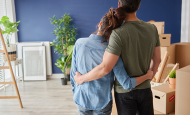 ¿15 minutos de Tarapoto es 'lejos'? Depende de lo que busques. Este 'depa' de 2 dormitorios te ofrece paz y seguridad para trabajar sin interrupciones