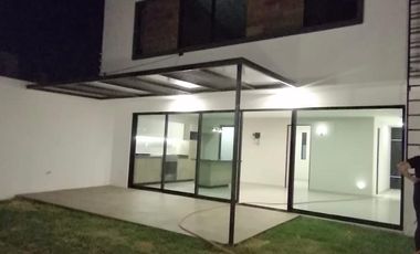 ¡¡¡Oferta Exclusiva!!! 📍 Calle Luz Solar No. 61 Residencial Colinas del Sol