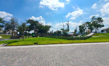 Terreno residencial en Fraccionamiento Hacienda Carlota