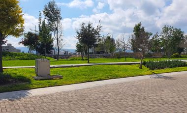 Terreno residencial en Fraccionamiento Hacienda Carlota