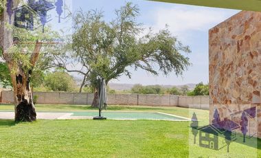VENTA DE CASA EN YAUTEPEC NUEVA DE UN NIVEL EN FRACCIONAMIENTO , VIGILANCIA