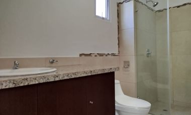 Departamento de venta en la Urbanización Villas del Bosque, Vía a la Costa.