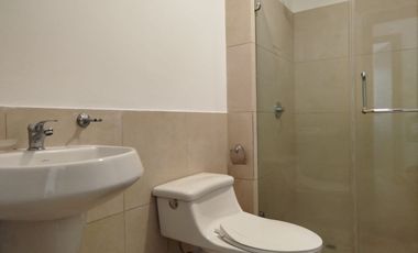 Departamento de venta en la Urbanización Villas del Bosque, Vía a la Costa.