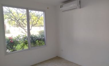 Departamento de venta en la Urbanización Villas del Bosque, Vía a la Costa.