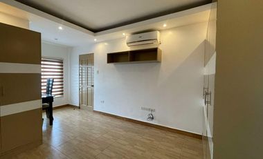 3 BEDROOMS HOUSE AND LOT FOR RENT/SALE  IN FRIENDSHIP HIGHWAY ANGELES CITY PAMPANGA