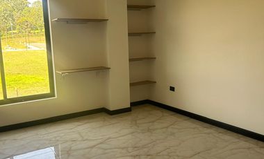 venta de casa unifamiliar en Marinilla