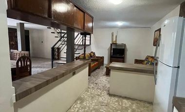 CASA SOLA CON ALBERCA EN VILLAS DEL DESCANSO MORELOS 3 RECAMARAS
