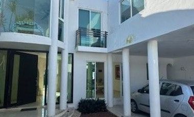 RENTO ESTUDIO EN COLONIA MONTECRISTO MUY CERCA DEL COLEGIO CUMBRES