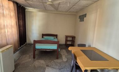 Suite Semiamoblada en Alquiler en Samanes, Planta Baja, 1 Habitación, 1 Baño, Garaje, Norte de Guayaquil.