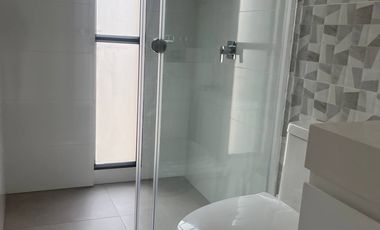Alquiler_de_Moderno_Departamento_Amoblado_en_Miraflores