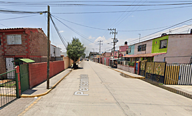 PENSAMIENTOS 100, SAN PABLO DE LA SALINAS, TULTITLÁN, EDO. DE MÉXICO.