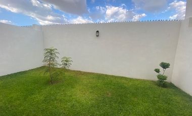 CASA AMUEBLADA Y EQUIPADA AL NORTE DE AGUASCALIENTES