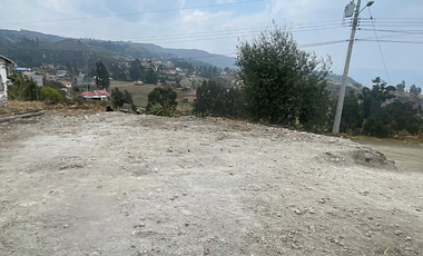 Venta de terreno con 431m  Ubicada cerca de la revisión vehicular de  Capulispamba-Cuenca