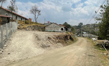 Venta de terreno con 431m  Ubicada cerca de la revisión vehicular de  Capulispamba-Cuenca