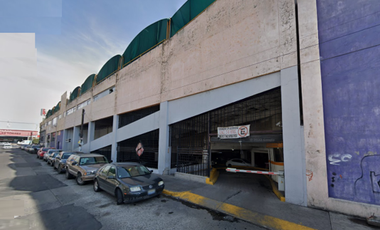 SE VENDE TRES ESPACIOS DE ESTACIONAMIENTO / DERECHOS LITIGIOSOS