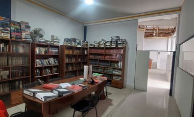 TARAPOTO VENDO CASA CON LOCAL COMERCIAL 240 M² 3 PISOS