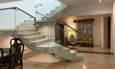 RESIDENCIA EN VENTA EN COUNTRY CLUB GUADALAJARA