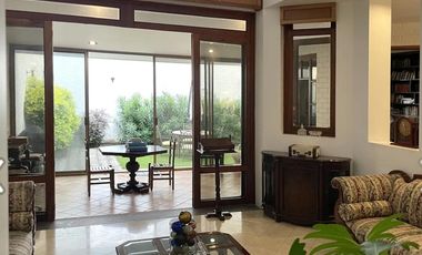 RESIDENCIA EN VENTA EN COUNTRY CLUB GUADALAJARA