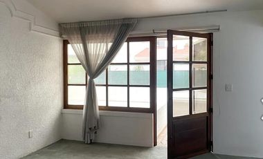 RESIDENCIA EN VENTA EN COUNTRY CLUB GUADALAJARA