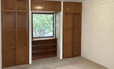 RESIDENCIA EN VENTA EN COUNTRY CLUB GUADALAJARA