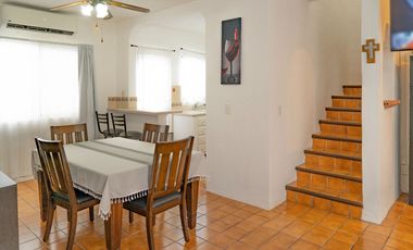 CASA CANARIO 4 REC 3 BAÑOS