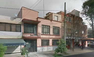 CASA EN VENTA EN PORTALES SUR, BENITO JUAREZ, CDMX. ADHH