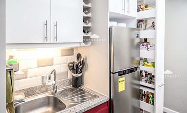 For Sale: 2 Bedroom 2BR Condo in Mandaluyong City at Lee Gardens