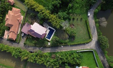 A pool villa with 2 bedroom house for rent or sale in Doi Saket, Chiang Mai