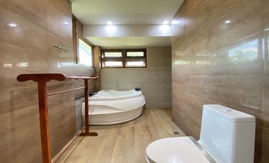 A pool villa with 2 bedroom house for rent or sale in Doi Saket, Chiang Mai