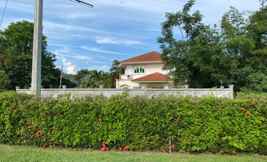 A pool villa with 2 bedroom house for rent or sale in Doi Saket, Chiang Mai