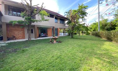 A pool villa with 2 bedroom house for rent or sale in Doi Saket, Chiang Mai