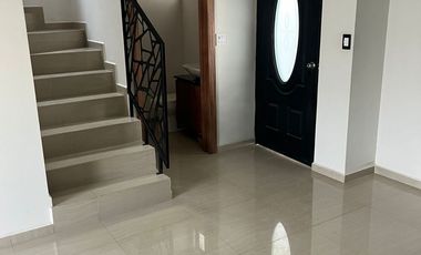 CASA EN VENTA 🏡 PACHUCA CON 132m2 y 3 RECAMARAS 2 BAÑOS TODO EN PRIVADA CON SUPER DESCUENTO!