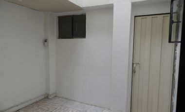 VENTA DE CASA 3 PLANTAS EN CARCELÉN