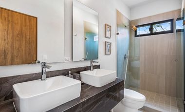 CASA CON 3 RECAMARAS Y ALBERCA A 5 MIN DE AV MEXICO EN PTO VALLARTA JAL