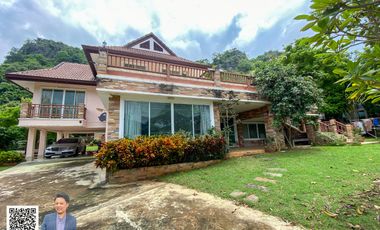Urgent Sale: Khao Yai House with Nearly 1 Rai of Land, Located in Phu Sam Dao, Opposite GranMonte Vineyard