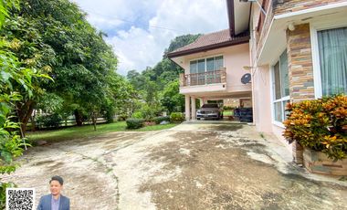 Urgent Sale: Khao Yai House with Nearly 1 Rai of Land, Located in Phu Sam Dao, Opposite GranMonte Vineyard