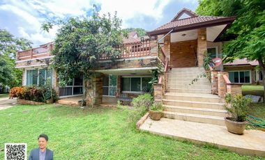 Urgent Sale: Khao Yai House with Nearly 1 Rai of Land, Located in Phu Sam Dao, Opposite GranMonte Vineyard