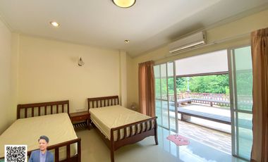 Urgent Sale: Khao Yai House with Nearly 1 Rai of Land, Located in Phu Sam Dao, Opposite GranMonte Vineyard