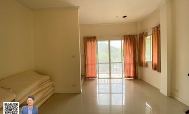 Urgent Sale: Khao Yai House with Nearly 1 Rai of Land, Located in Phu Sam Dao, Opposite GranMonte Vineyard