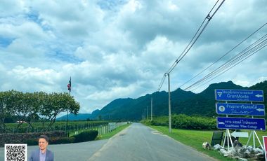 Urgent Sale: Khao Yai House with Nearly 1 Rai of Land, Located in Phu Sam Dao, Opposite GranMonte Vineyard