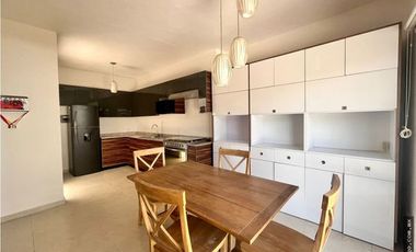 CASA EN VENTA EN CONDOMINIO LOMAS DE ATZINGO