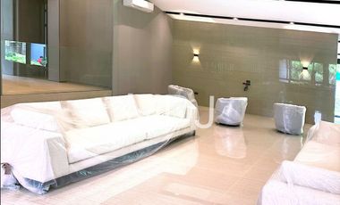 House for sale in Metro Manila, Makati City - Parking