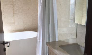 For Rent Apartement Senopati Suites 2+1 BR Full Furnished 135sqm