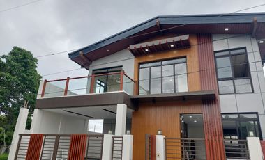 La Residencia de Sta Rosa 4BR house for sale
