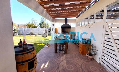 Casa en venta en Olivar con terreno de 2.064 m2