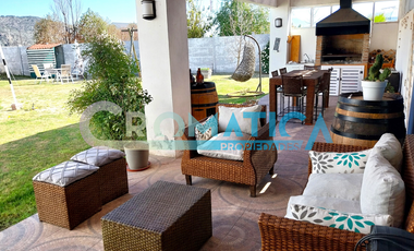 Casa en venta en Olivar con terreno de 2.064 m2