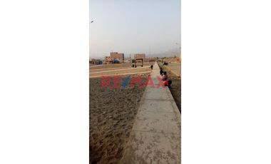 1108139 En Venta Terreno En Urbanizacion La Alameda De Lima Norte - Santa Rosa.