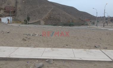1108139 En Venta Terreno En Urbanizacion La Alameda De Lima Norte - Santa Rosa.